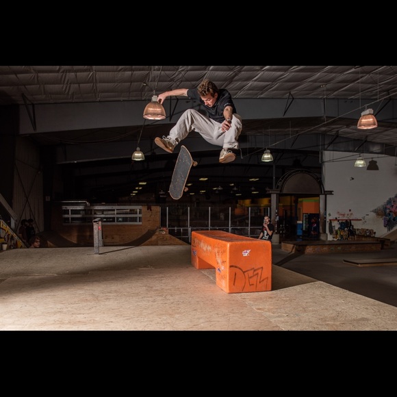 Meet your Posher, Sam - Picture 3 of 3